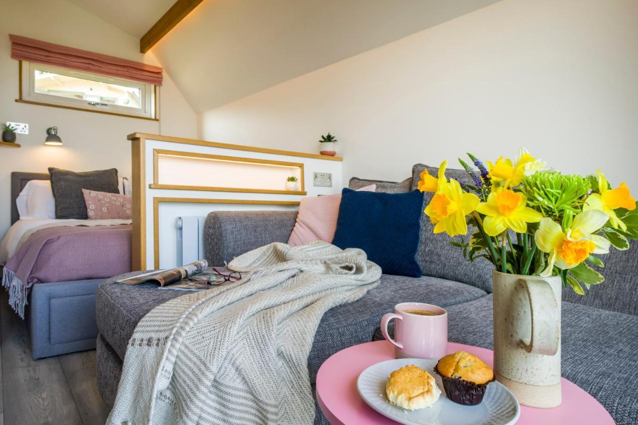 Bonnie Barns - Adults Only Luxury With Hot Tubs Lodge